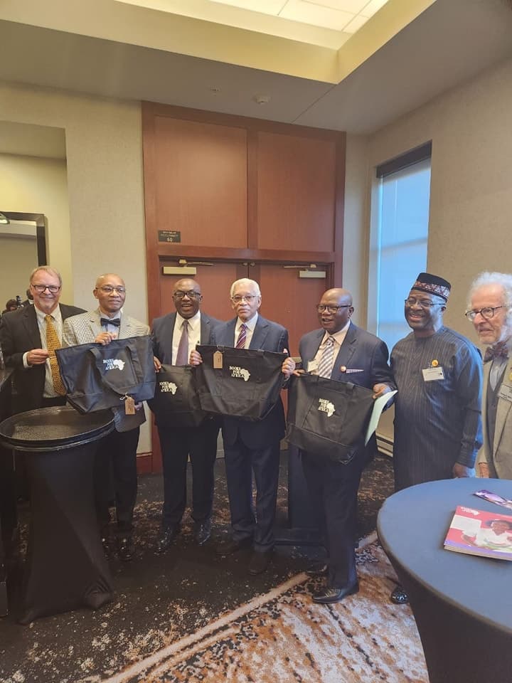The Sir Emeka Offor Foundation honoured at the 35th anniversary celebration of Books For Africa