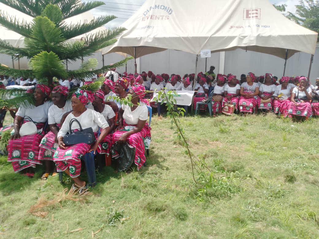 Widows at Oraifite, Anambra State, receiving bags of rice from the Foundation